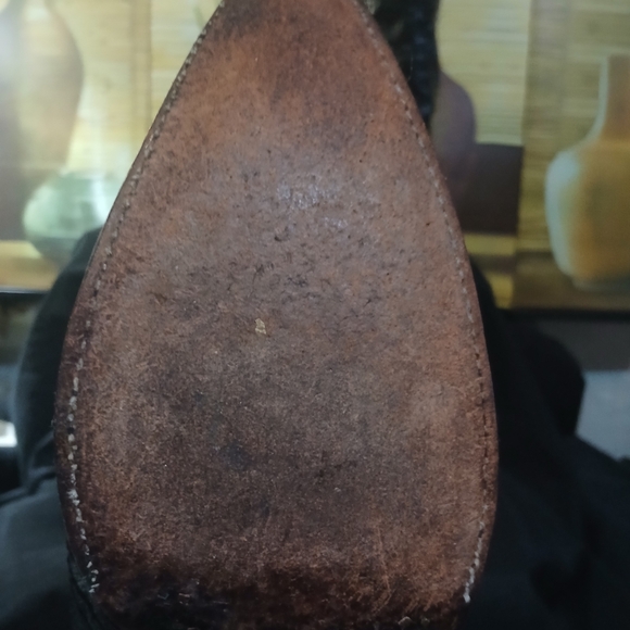 Black Crocodile Leather Cowboy Boots - Picture 7 of 14